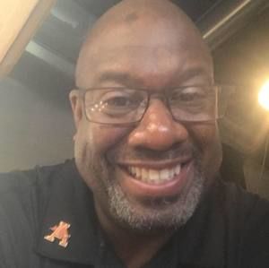 Meet your Posher, Thomas